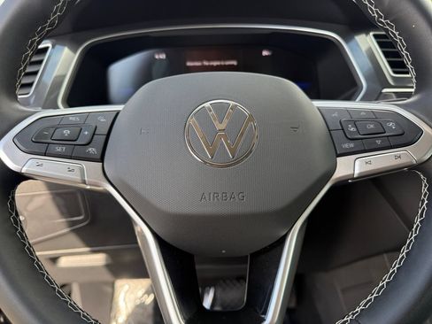 Used 2024 Volkswagen Tiguan S FWD image 19