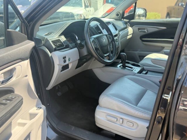 Used 2017 Honda Pilot EX-L image 10