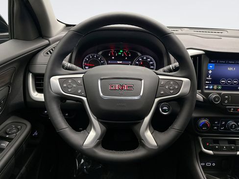 Used 2024 GMC Terrain SLT w/ Infotainment Package II AWD/4WD image 12