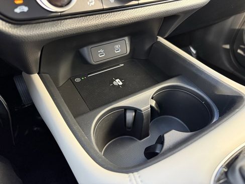 New 2026 Honda HR-V EX-L image 25