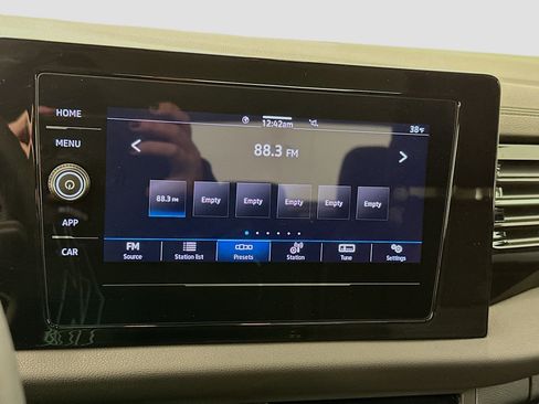 Used 2025 Volkswagen Jetta S image 21