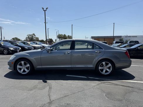 Used 2011 Mercedes-Benz S 550 image 6