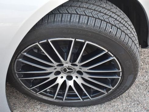 Used 2022 Mercedes-Benz C 300 4MATIC Sedan image 13