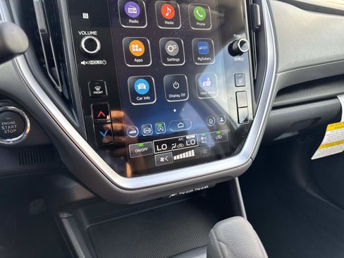 Certified 2024 Subaru Crosstrek 2.0i Premium w/ Crosstrek Mirror Package image 20