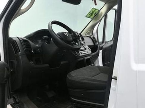 Used 2023 RAM ProMaster 2500 FWD image 15