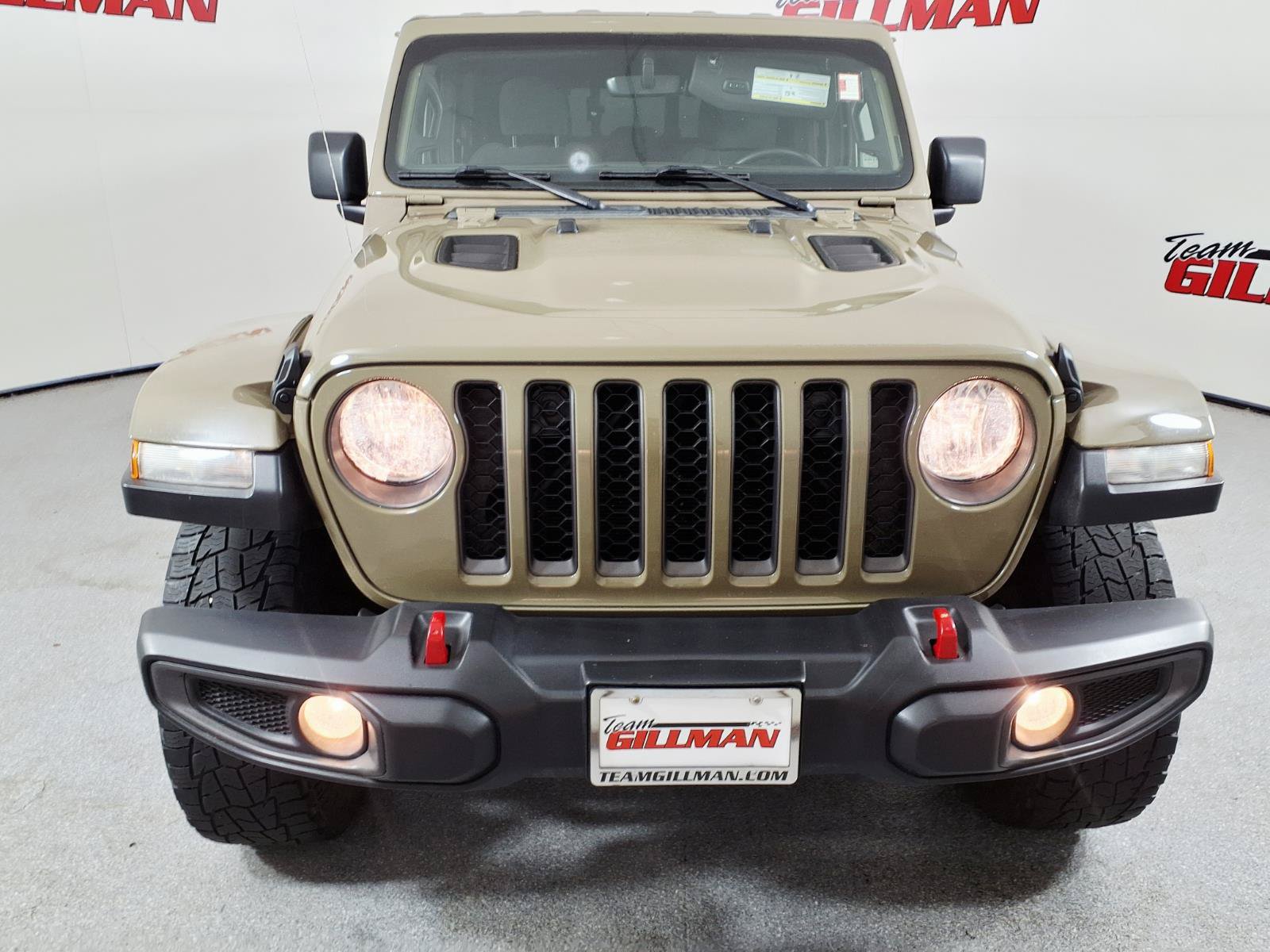 Used 2020 Jeep Gladiator Rubicon AWD/4WD image 2