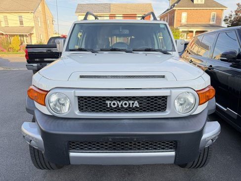 Used 2013 Toyota FJ Cruiser 4WD w/ Upgrade Pkg image 22