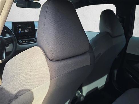 Used 2024 Toyota Corolla SE image 17