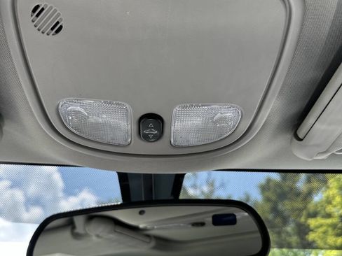 Used 2008 Pontiac G6 GXP w/ Sun And Sound Package image 27