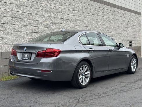 Used 2015 BMW 528i xDrive Sedan AWD/4WD image 3