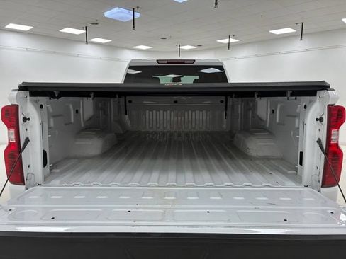 Used 2024 Chevrolet Silverado 2500 Custom w/ Snow Plow Prep/Camper Package AWD/4WD image 17