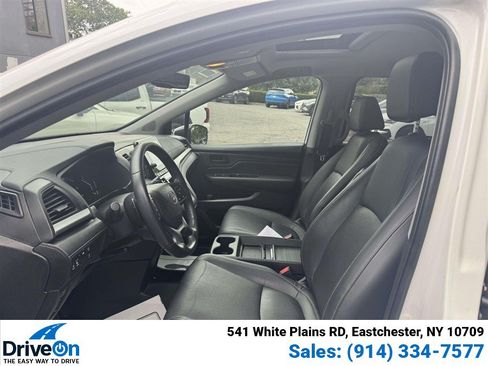 Used 2023 Honda Odyssey EX-L image 18