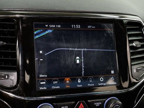 Used 2021 Jeep Grand Cherokee Trailhawk image 14