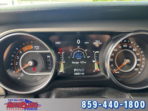 Used 2021 Jeep Gladiator Sport image 32