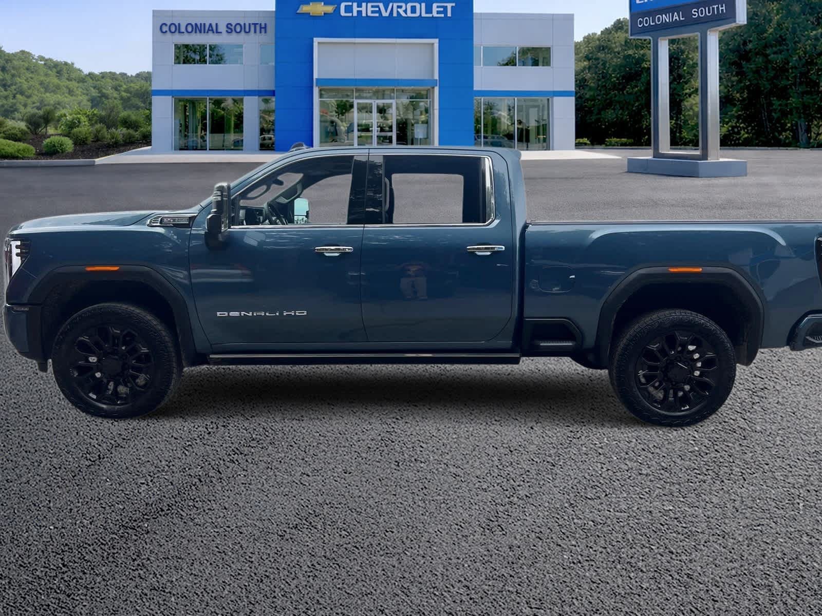 Certified 2026 GMC Sierra 2500 Denali w/ Denali Reserve Package AWD/4WD image 3