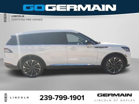Used 2025 Lincoln Aviator Reserve w/ Luxury Package image 7