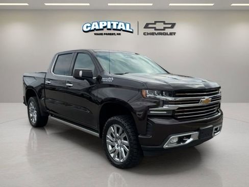 Used 2019 Chevrolet Silverado 1500 High Country w/ High Country Premium Package image 7