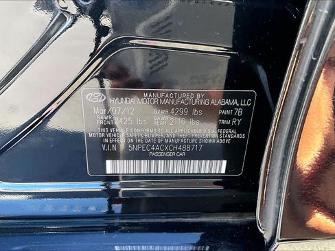 Used 2012 Hyundai Sonata Limited w/ Navigation Pkg FWD image 36