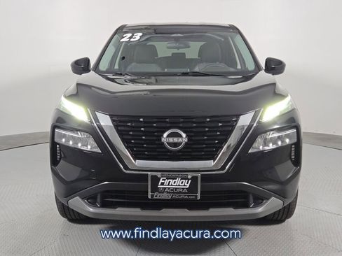 Used 2023 Nissan Rogue SV image 10