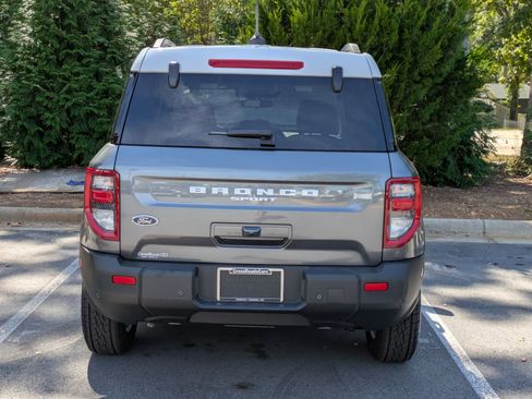 New 2025 Ford Bronco Sport Heritage w/ Convenience Package AWD/4WD image 4