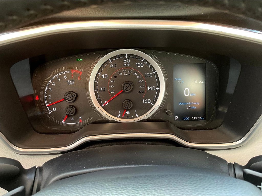 Used 2019 Toyota Corolla SE w/ SE Option Package FWD image 13