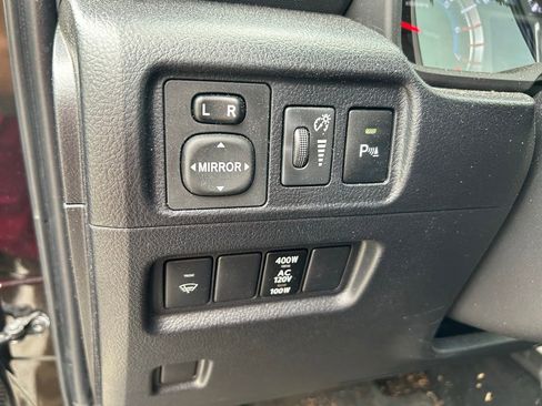 Used 2016 Toyota 4Runner Limited AWD/4WD image 20
