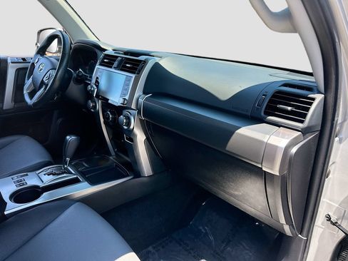 Used 2023 Toyota 4Runner SR5 Premium w/ Moonroof Package RWD image 29