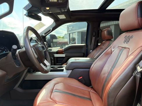 Used 2022 Ford F250 King Ranch w/ King Ranch Ultimate Package AWD/4WD image 21
