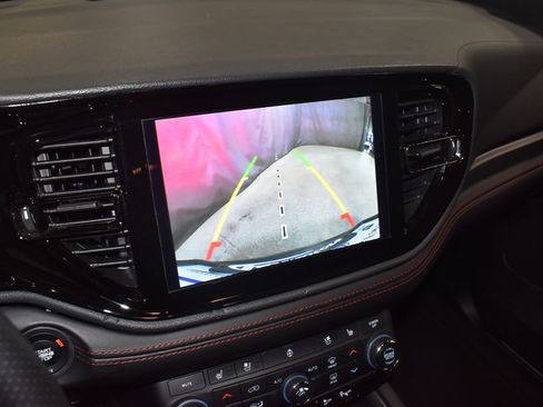 Used 2025 Dodge Durango R/T AWD/4WD image 35
