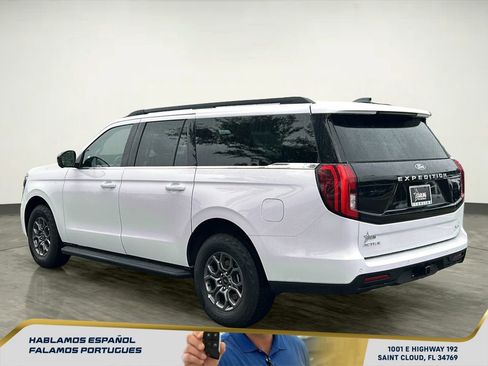 Used 2025 Ford Expedition Max Active AWD/4WD image 4