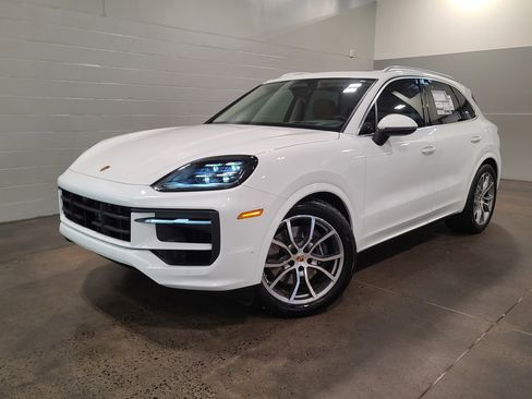 New 2026 Porsche Cayenne image 1