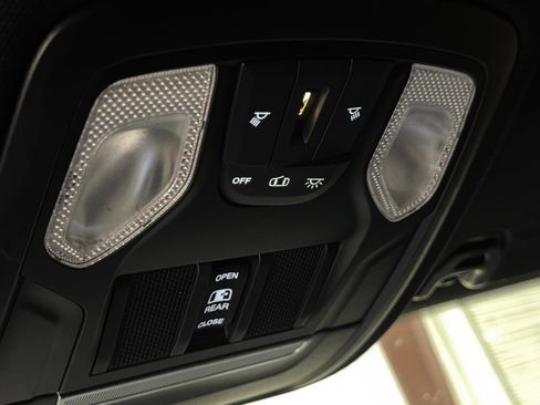 Used 2021 RAM 3500 Tradesman AWD/4WD image 30