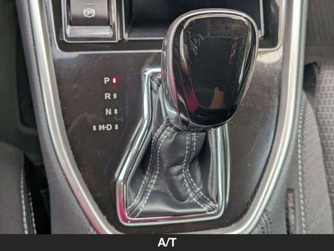 Used 2023 Subaru Outback Premium image 28