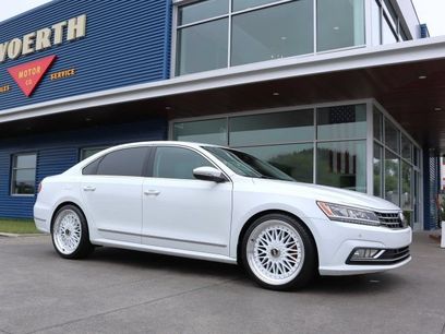 Used 2017 Volkswagen Passat 1.8T SE