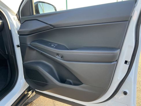 New 2026 Jeep Cherokee Limited image 17