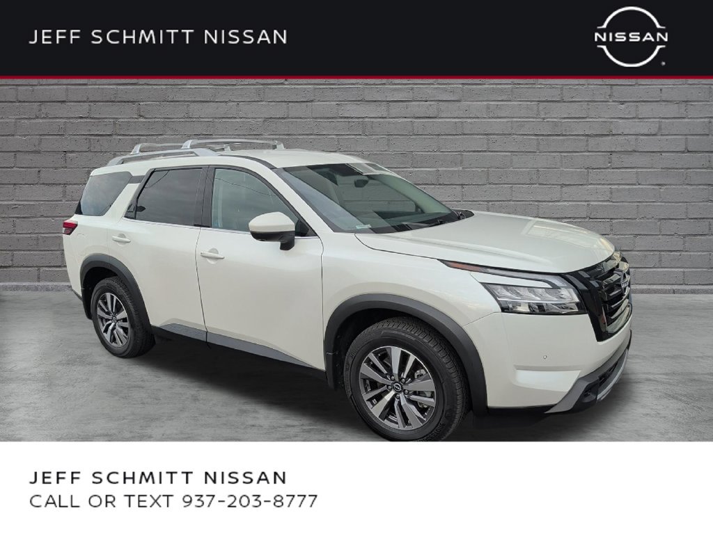 Used 2023 Nissan Pathfinder SL w/ Black Appearance Package AWD/4WD image 1