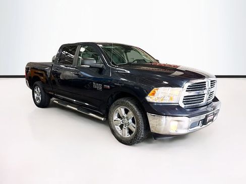 Used 2019 RAM 1500 Big Horn AWD/4WD image 3