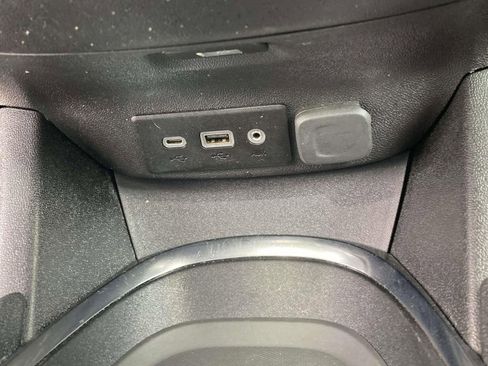 Used 2024 Chevrolet Malibu LT FWD image 24