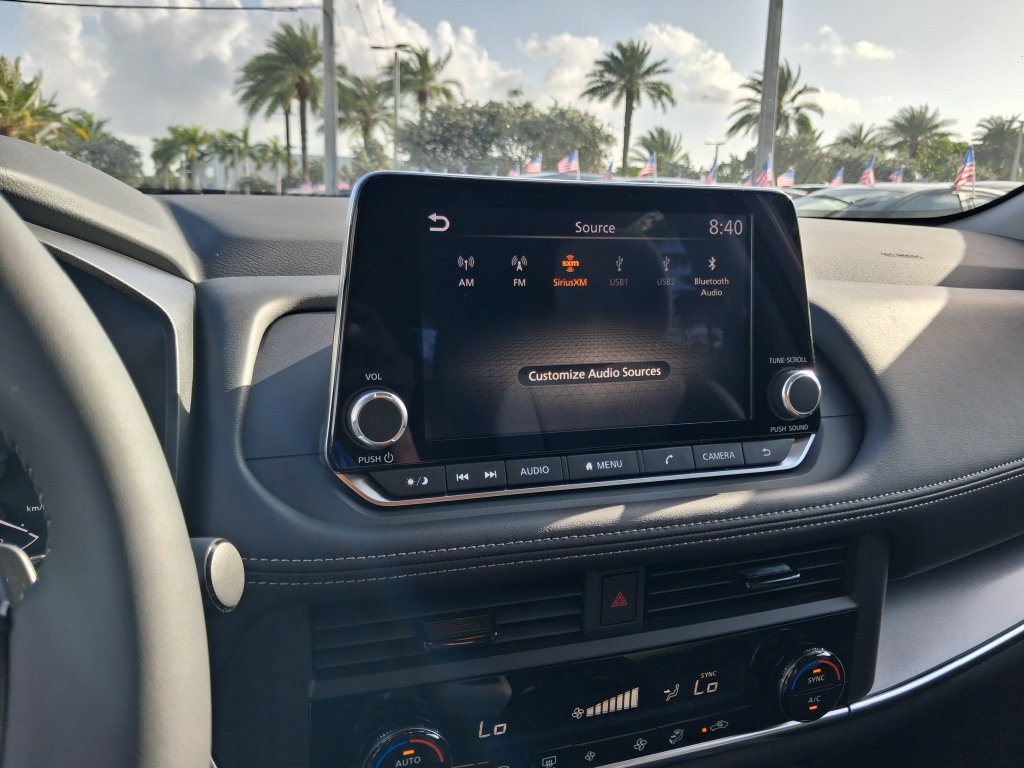Used 2026 Nissan Rogue SV FWD image 20