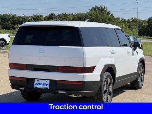 New 2026 Hyundai Santa Fe SE image 4