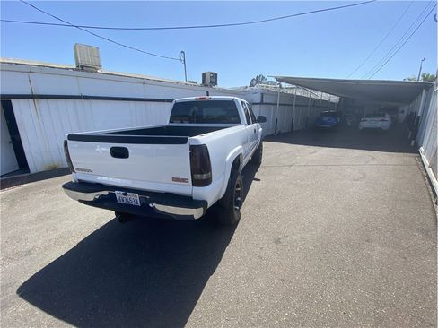 Used 2001 GMC Sierra 1500 4x4 Extended Cab w/ SLT Marketing Option Pkg image 7