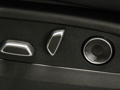 New 2026 Cadillac Escalade Luxury image 27