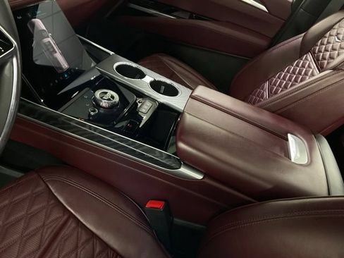 Used 2025 Cadillac Escalade Sport w/ Touring Package AWD/4WD image 14