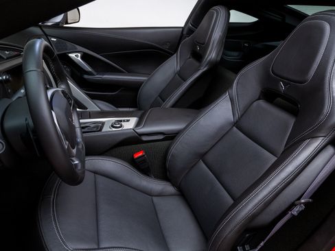 Used 2017 Chevrolet Corvette Grand Sport RWD image 24