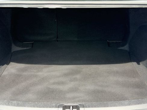 Used 2023 Toyota Corolla LE FWD image 25