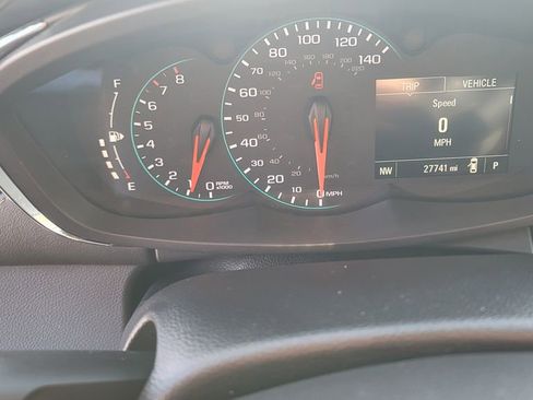 Used 2022 Chevrolet Trax LT w/ Driver Confidence Package image 19