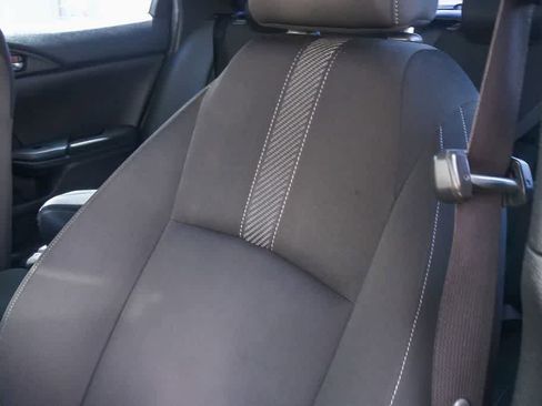 Used 2017 Honda Civic Sport image 19