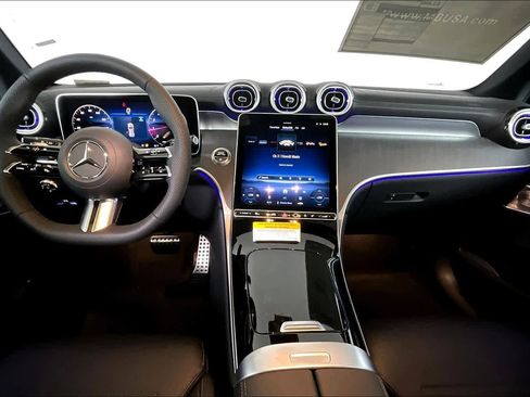 New 2026 Mercedes-Benz GLC 300 GLC 300 image 8