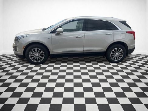Used 2017 Cadillac XT5 Luxury w/ Driver Awareness Package AWD/4WD image 1