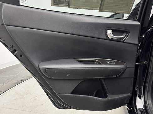 Used 2019 Kia Optima EX image 28